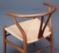 Preview: Carl Hansen & Søn Wishbone Chair CH24 Walnuss geölt Nussbaum braun gebraucht