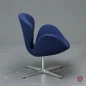 Preview: Fritz Hansen Swan Chair in Blau Lounge Sessel gebraucht