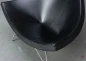 Preview: Vitra Coconut Chair Lounge Sessel Leder Schwarz Schale Weiß gebraucht