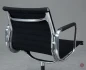 Preview: Vitra EA 108 Aluminium Chair Hopsak + Armauflagen Schwarz aus 2013 gebraucht