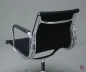 Preview: Vitra EA 108 Aluminium Chair Hopsak + Armauflagen Schwarz aus 2013 gebraucht