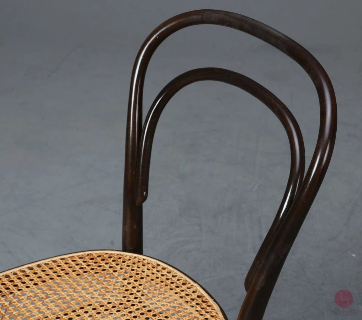 Thonet 214 Dunkel Braun Bugholzstuhl mit Geflecht gebraucht