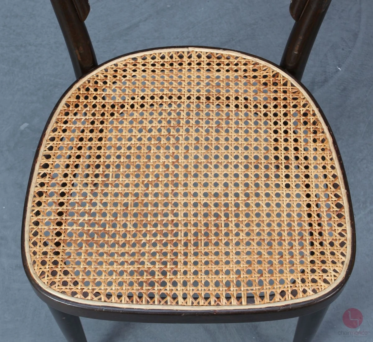 Thonet 214 Dunkel Braun Bugholzstuhl mit Geflecht gebraucht