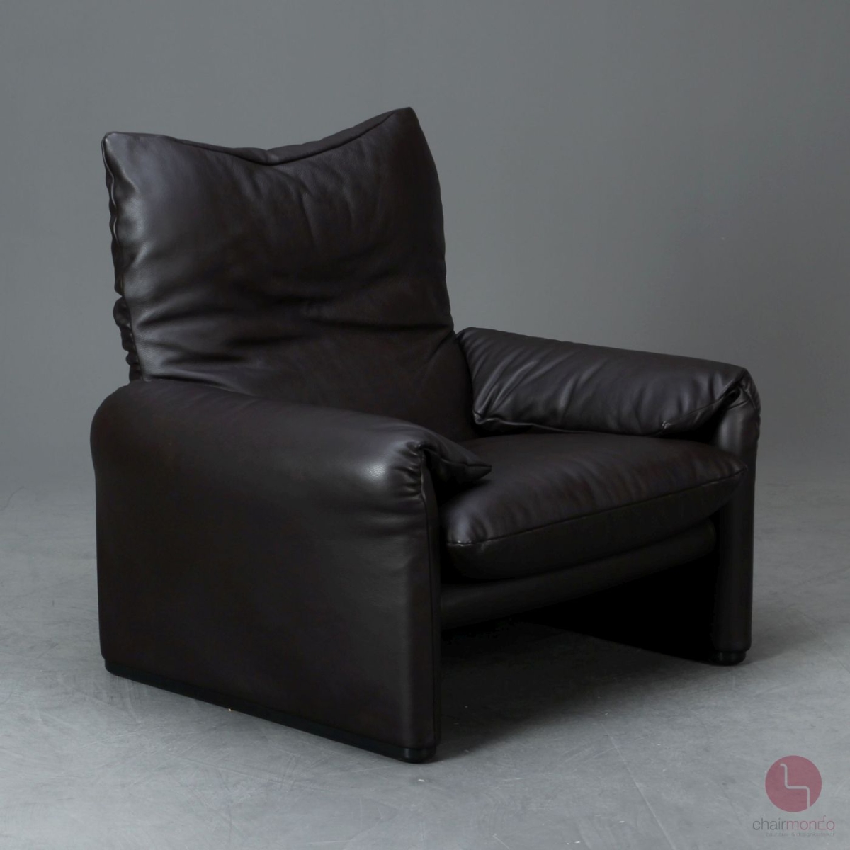 Preview: Cassina Maralunga Leder Dunkelbraun Lounge Sessel gebraucht