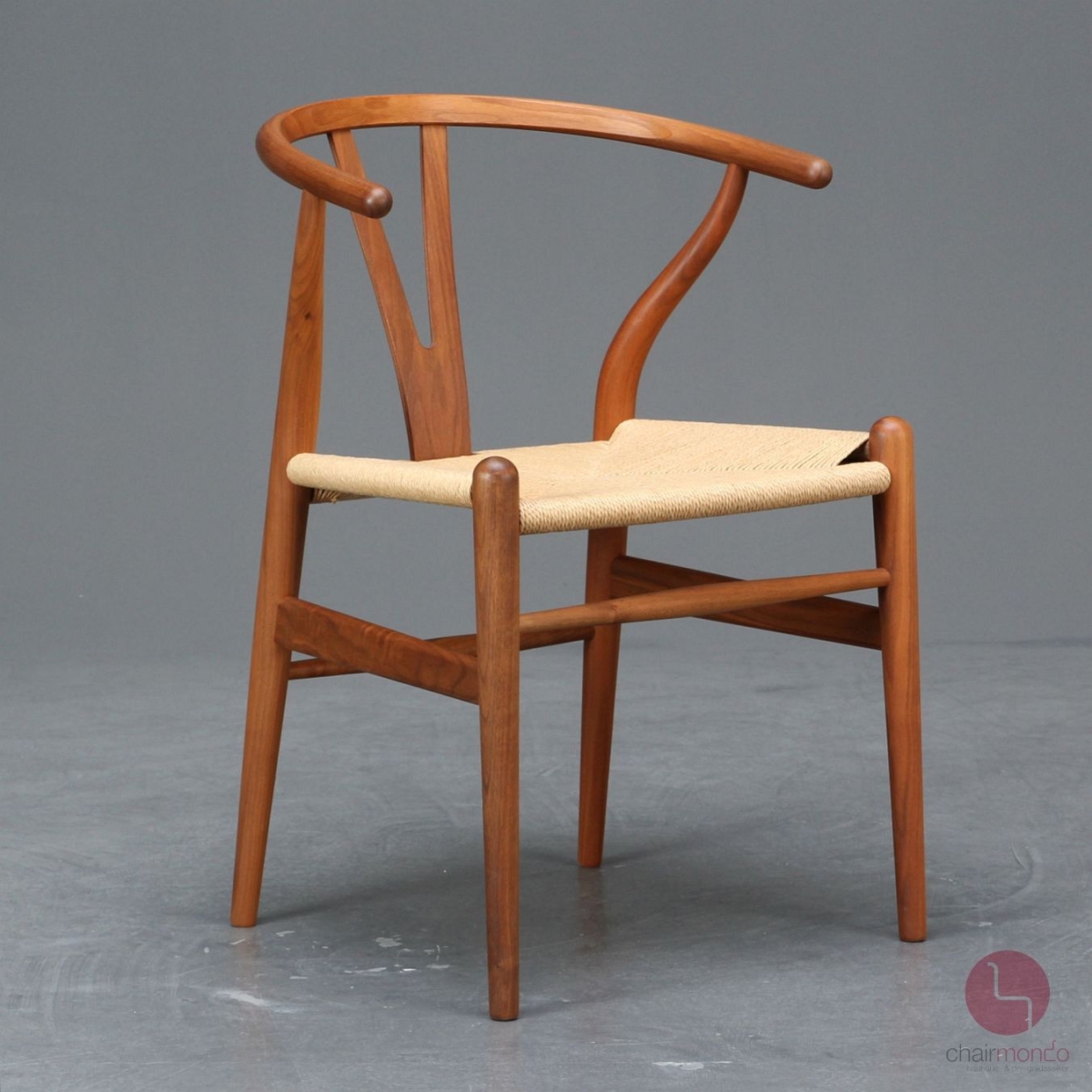 Preview: Carl Hansen & Søn Wishbone Chair CH24 Walnuss geölt Nussbaum braun gebraucht