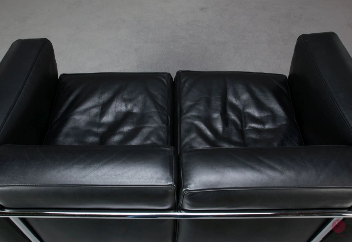 Cassina LC2 Le Corbusier 2-Sitzer Sessel Leder Schwarz gebraucht