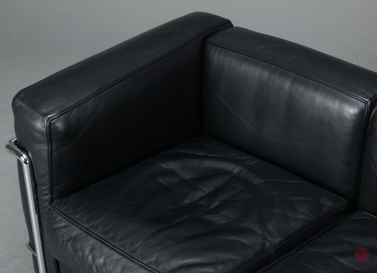 Cassina LC2 Le Corbusier 2-Sitzer Sessel Leder Schwarz gebraucht