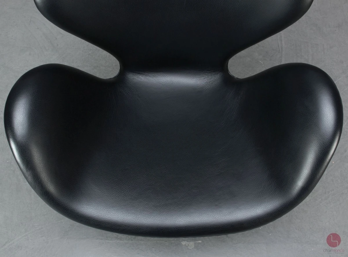 Fritz Hansen Swan Chair in Schwarz Leder Sessel gebraucht