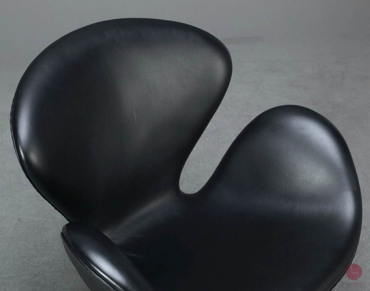 Fritz Hansen Swan Chair in Schwarz Leder Sessel gebraucht