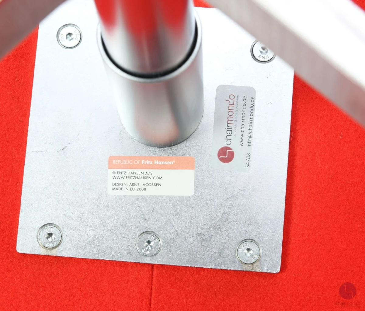 Fritz Hansen Swan Chair in Rot Lounge Sessel gebraucht