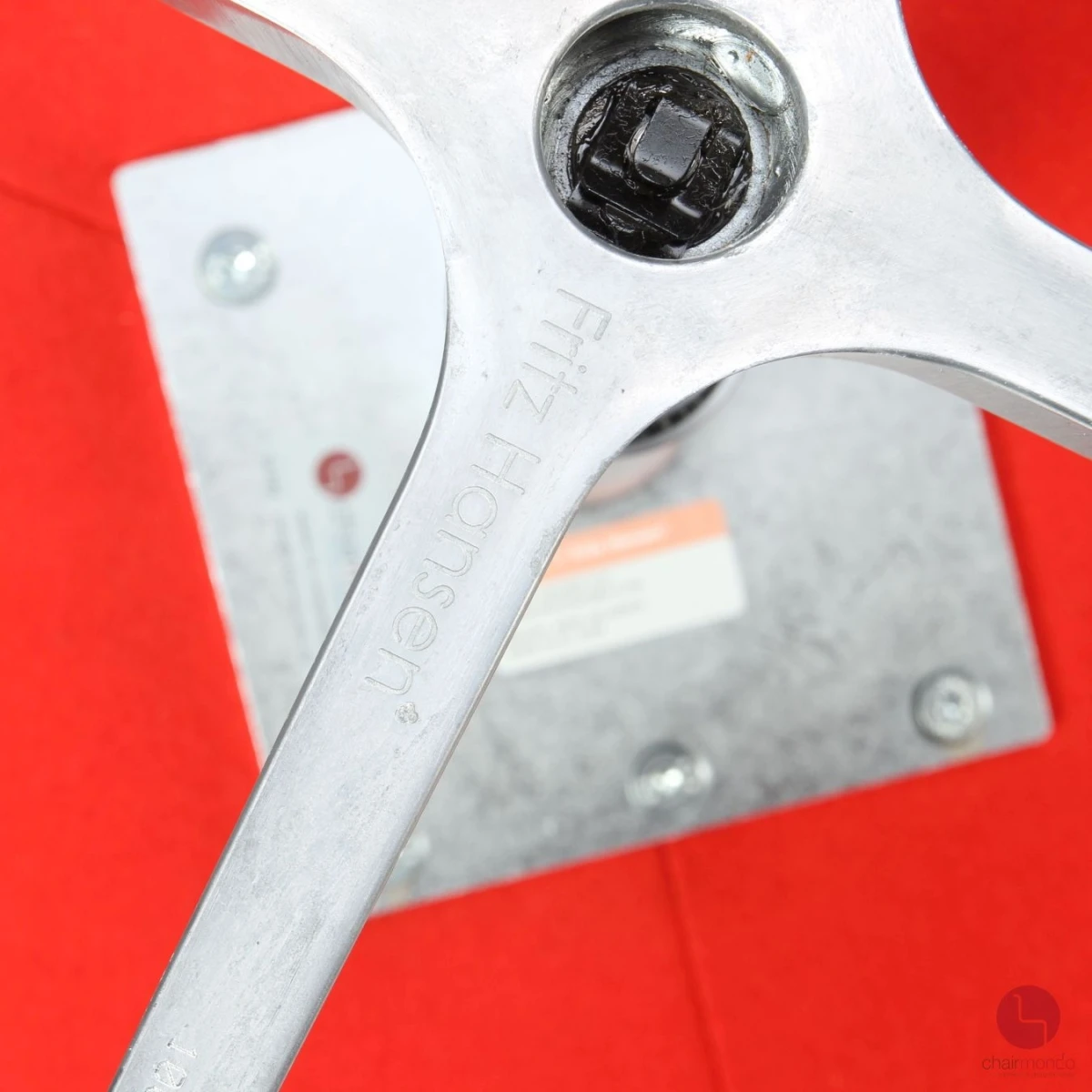 Fritz Hansen Swan Chair in Rot Lounge Sessel gebraucht