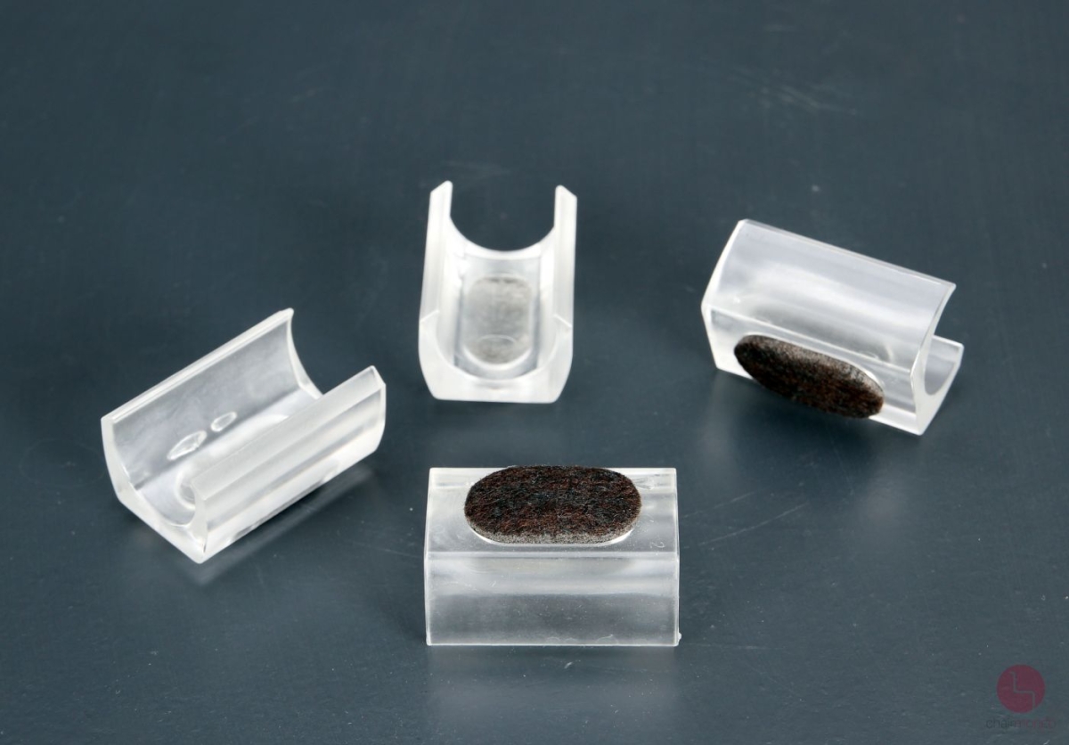 Preview: Set aus vier Stück Klemmgleiter passend für Stahlrohrfreischwinger wie z.B.Thonet S 64 und S32