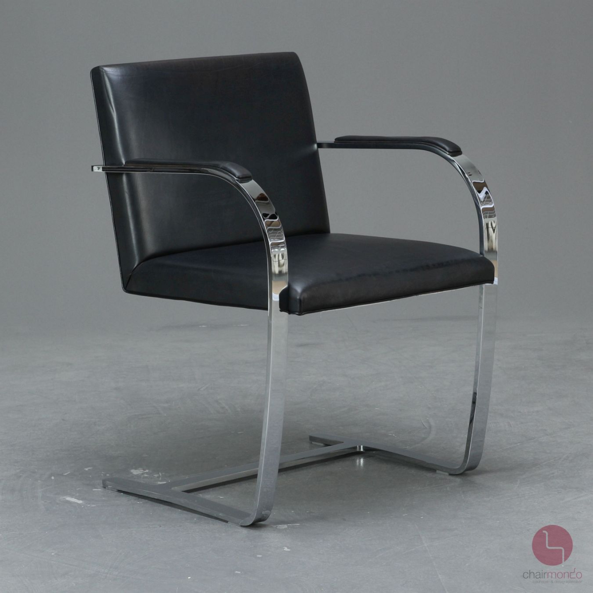 Preview: Knoll Brno Freischwinger Armlehnstuhl Leder Schwarz gebraucht