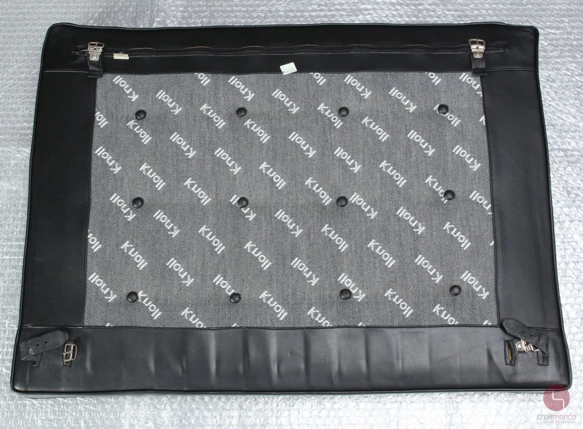 Knoll Barcelona Chair mit schwarzem Leder - gebraucht