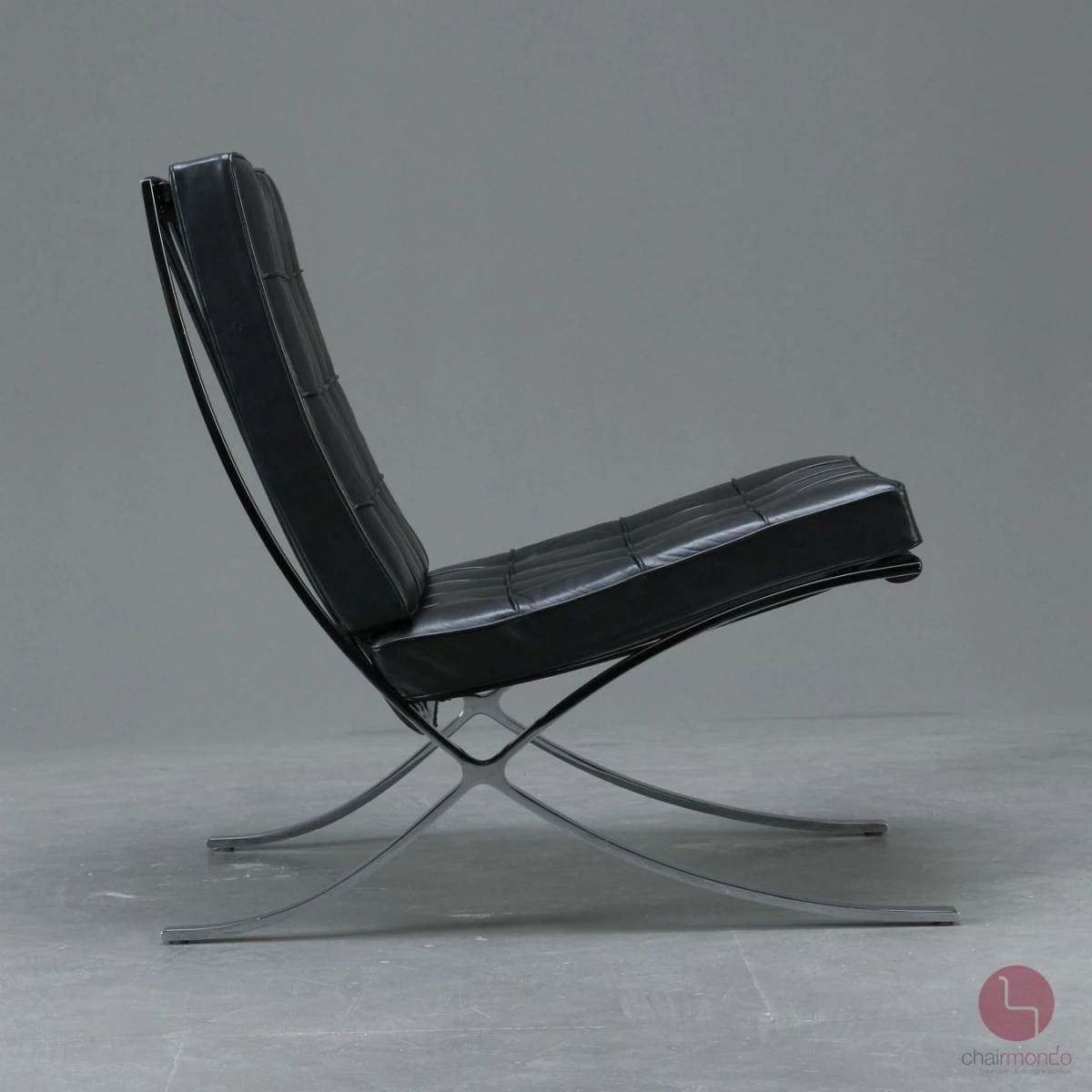 Knoll Barcelona Chair mit schwarzem Leder - gebraucht
