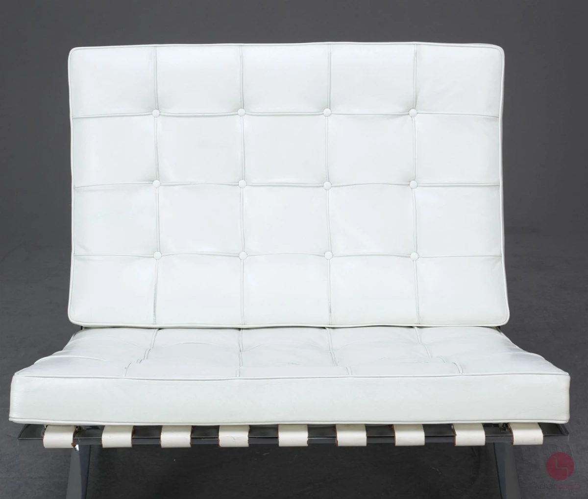 Knoll Barcelona Chair mit weißem Leder - gebraucht