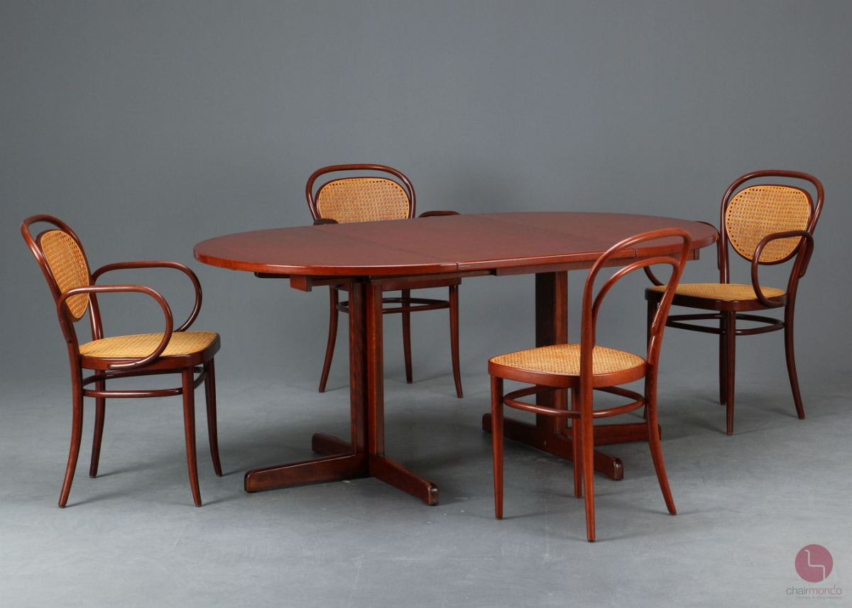 Preview: Thonet 1051 Esstisch in Mahagoni 110 - 230 cm ausziehbar gebraucht