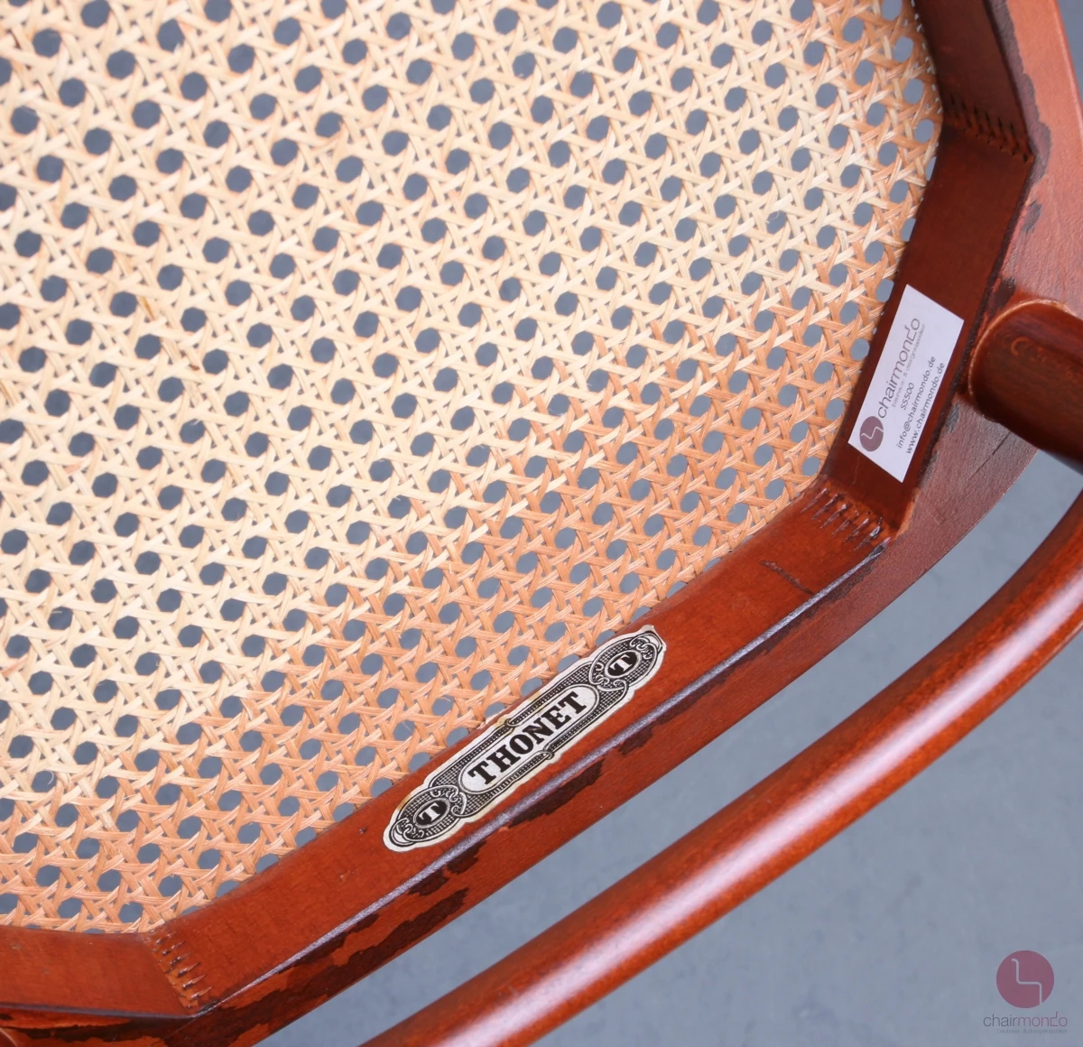 Thonet 214 Mahagoni Braun Bugholzstuhl mit Geflecht gebraucht