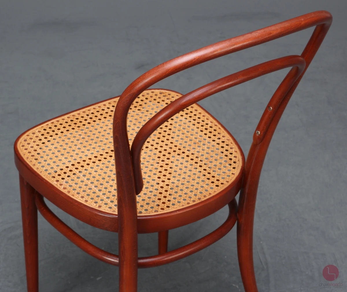 Thonet 214 Mahagoni Braun Bugholzstuhl mit Geflecht gebraucht