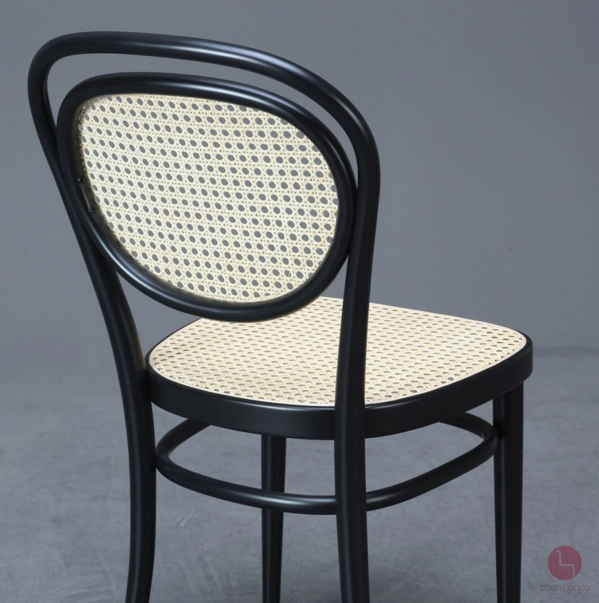 Thonet 215 R Schwarz Bugholzstuhl mit neuem Geflecht gebraucht