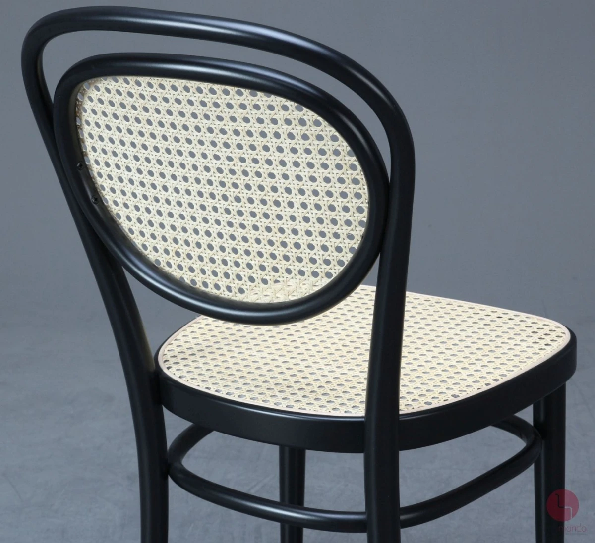Thonet 215 R Schwarz Bugholzstuhl mit neuem Geflecht gebraucht