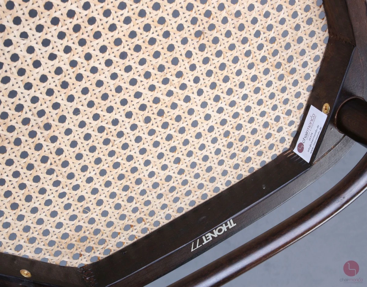 Thonet 215 R Bugholzstuhl Braun mit Geflecht gebraucht