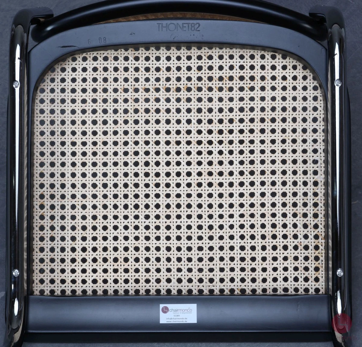 Thonet S32 Schwarz Freischwinger mit Wiener Geflecht restauriert