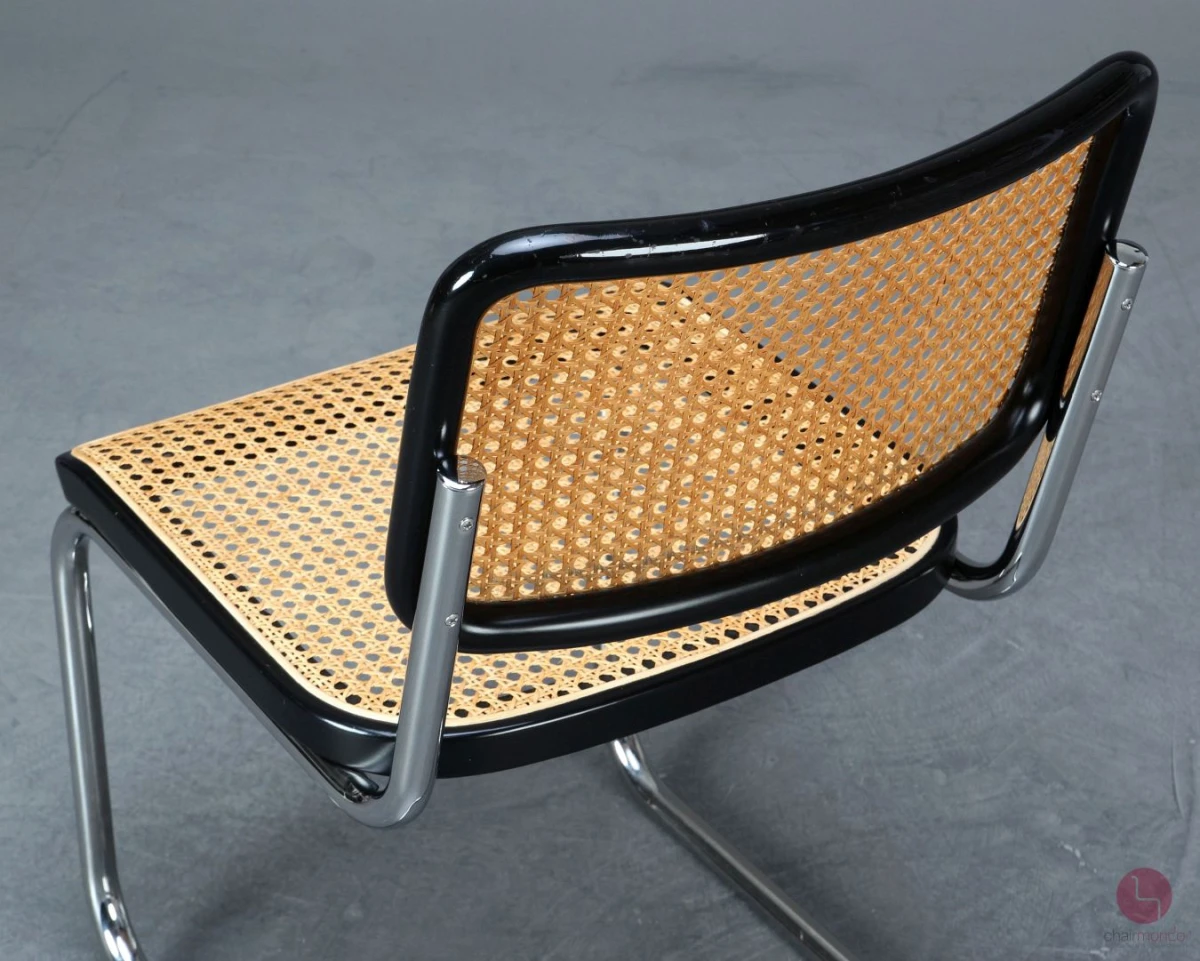 Thonet S32 Schwarz Freischwinger mit Wiener Geflecht Vintage