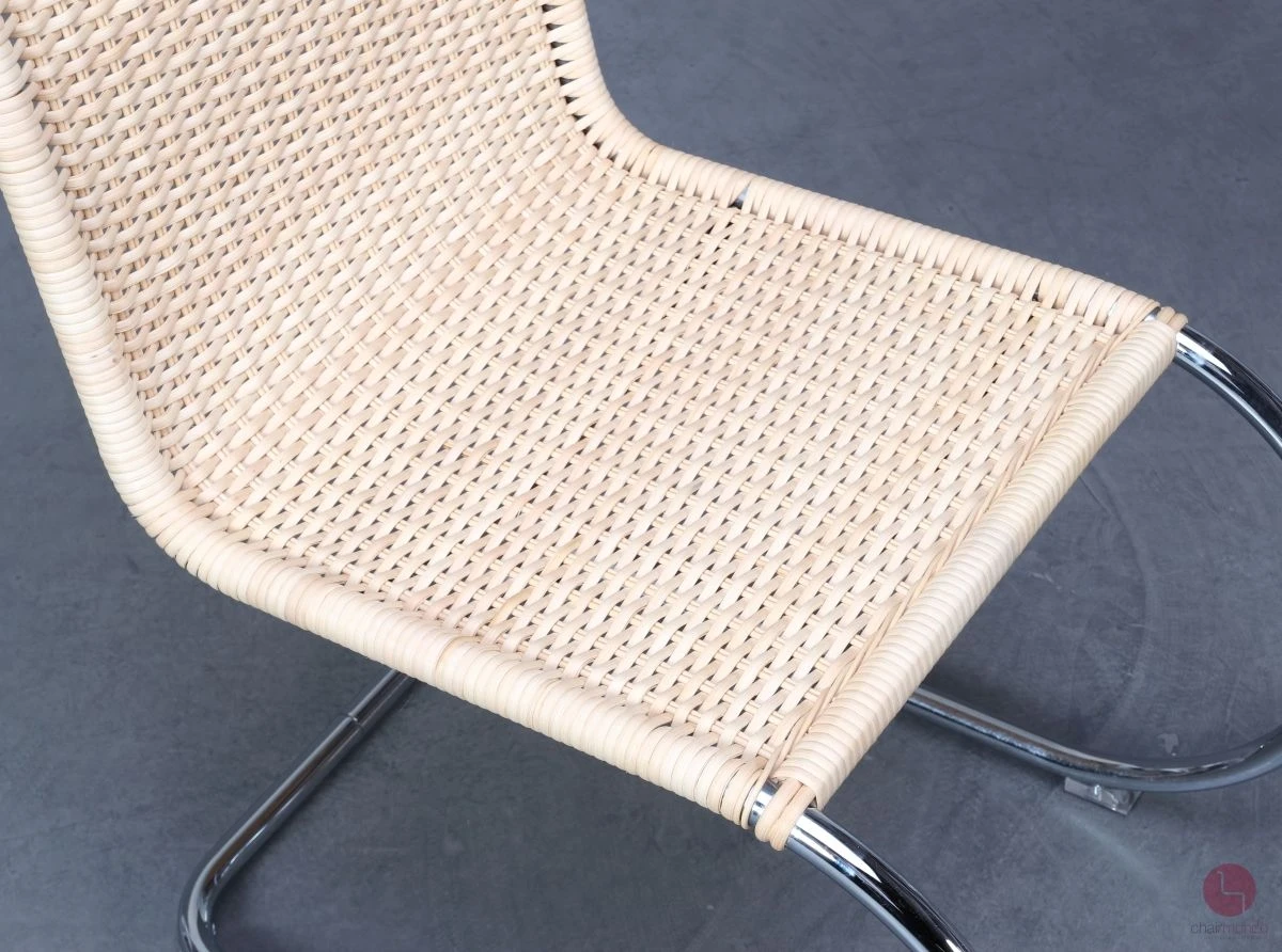 Thonet S533 R Freischwinger MR10 Sessel mit neuem Geflecht, gebraucht