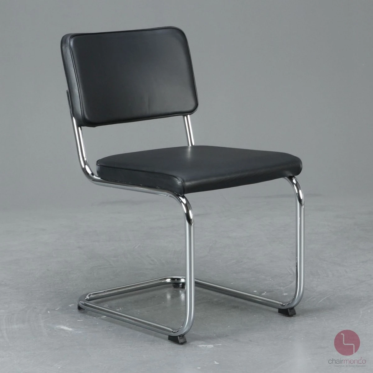 Thonet S32 PV Freischwinger Leder Schwarz gebraucht