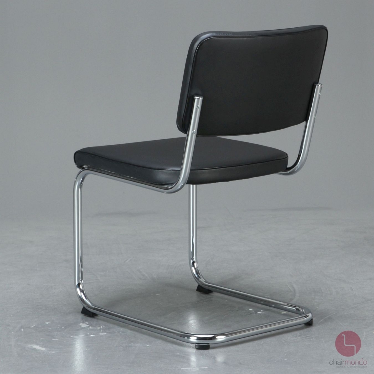 Preview: Thonet S32 PV Freischwinger Leder Schwarz gebraucht