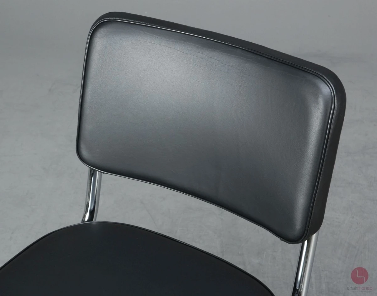 Thonet S32 PV Freischwinger Leder Schwarz gebraucht