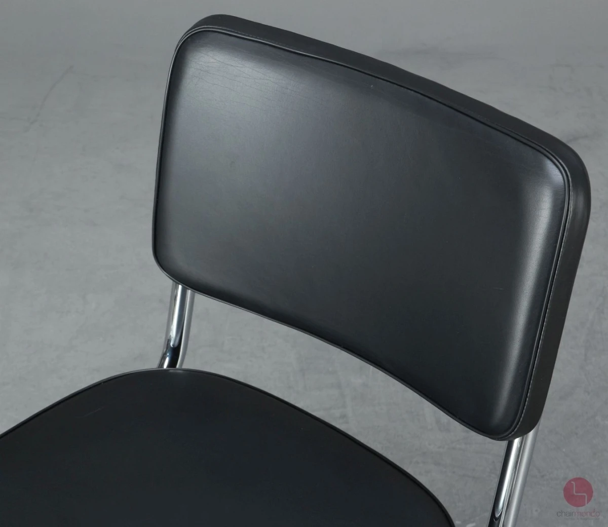 Thonet S32 PV Freischwinger Leder Schwarz gebraucht