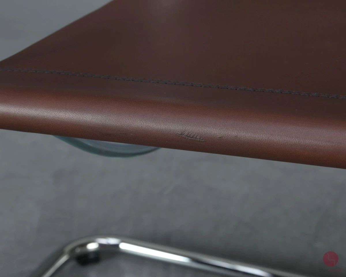 Thonet S34 Freischwinger mit neuem Kernleder in Schoko Braun - gebraucht