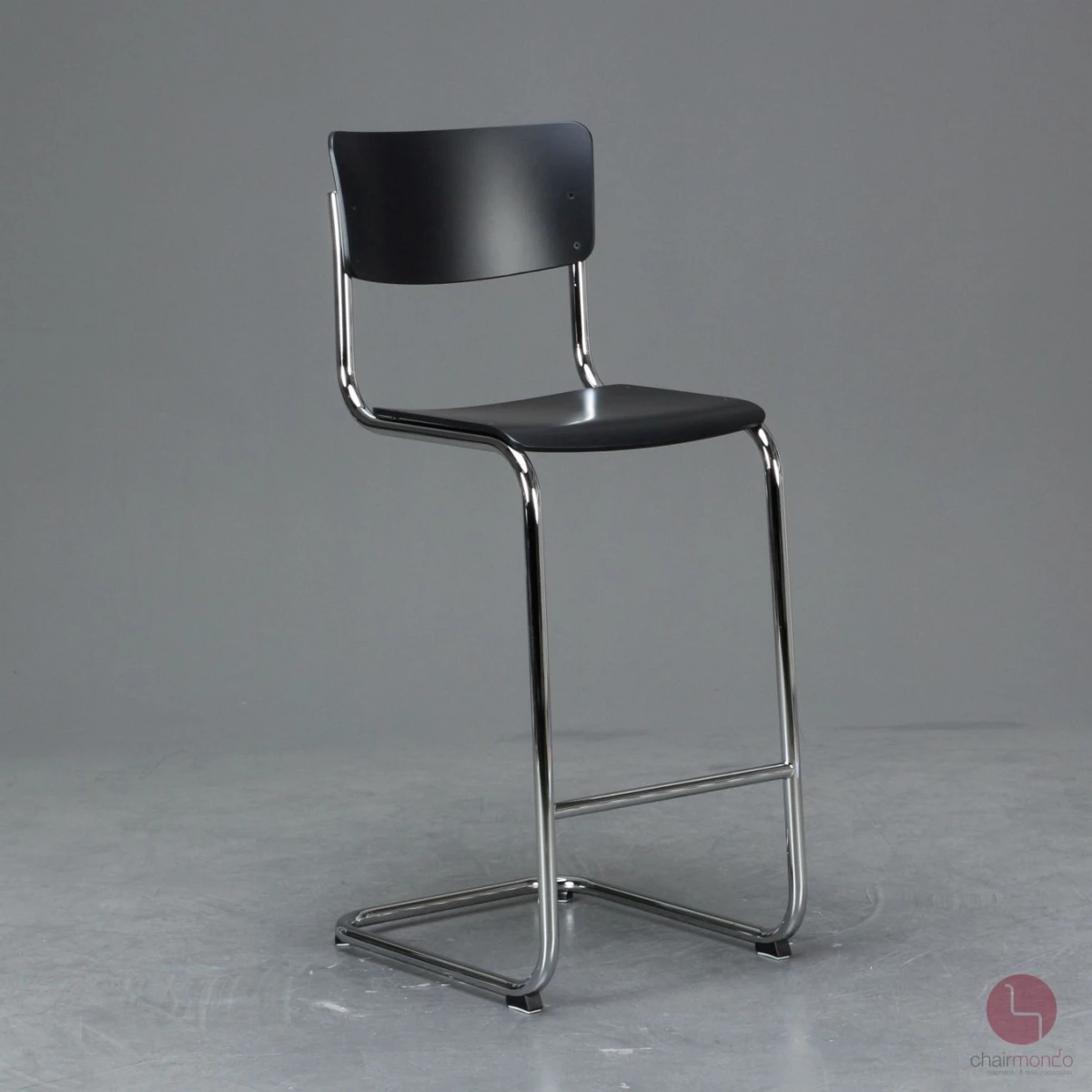 Thonet S43 H Freischwinger Barstuhl in Schwarz gebraucht