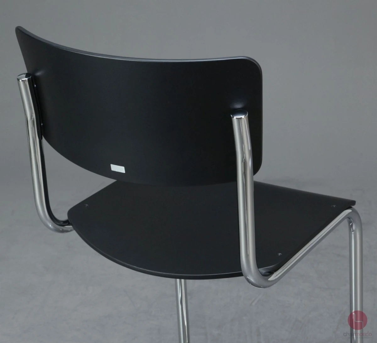 Thonet S43 H Freischwinger Barstuhl in Schwarz gebraucht
