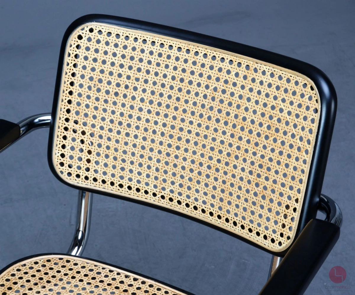 Thonet S64 Freischwinger in Schwarz mit Patina Geflecht - gebraucht