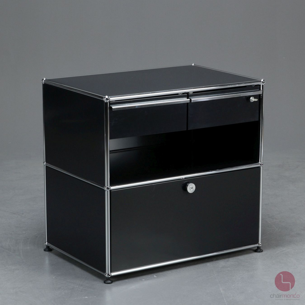 Preview: USM Haller Techniksideboard Schwarz mit Schubladen 75 x 75 x 50 cm gebraucht