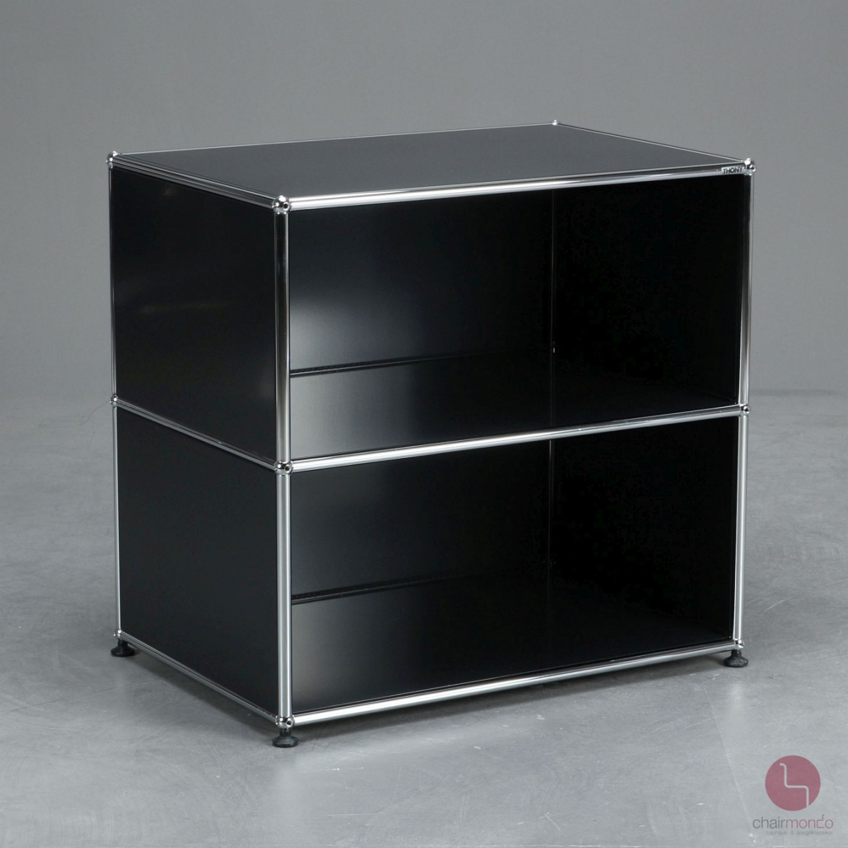 Preview: USM Haller Sideboard Schwarz mit zwei Fächern 75 x 75 x 50 cm gebraucht
