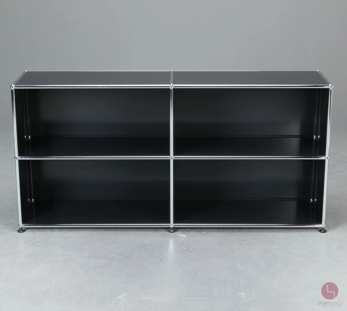 USM Haller Sideboard Schwarz mit vier Fächern gebraucht