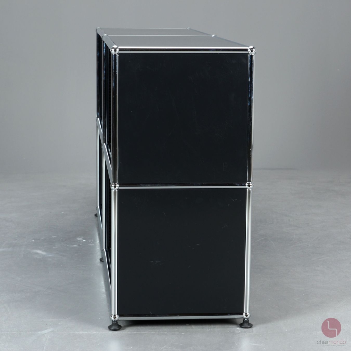 Preview: USM Haller Sideboard Schwarz mit vier Fächern gebraucht