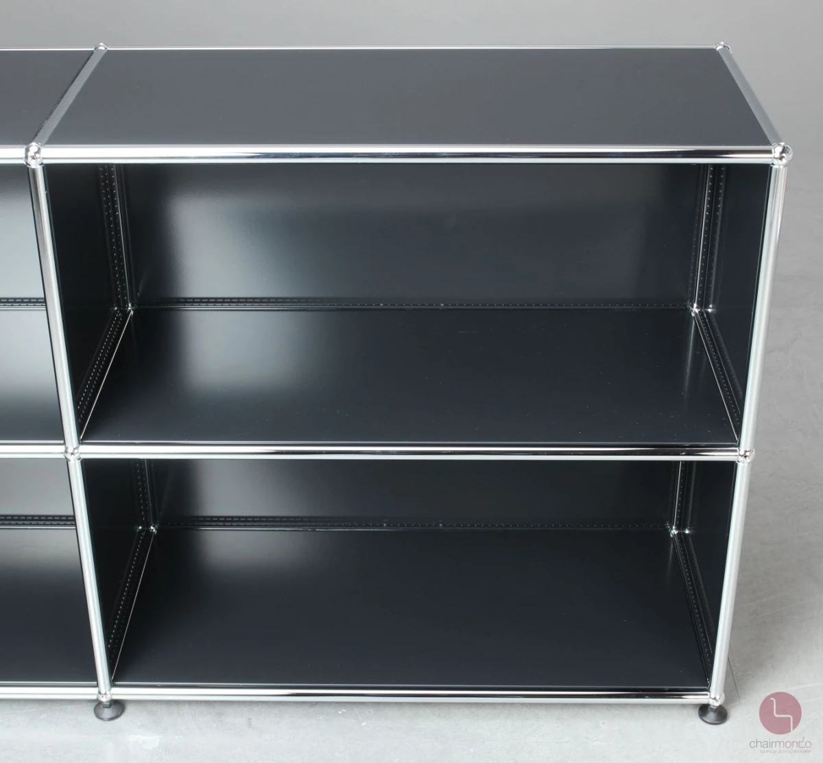 USM Haller Sideboard Schwarz mit vier Fächern gebraucht