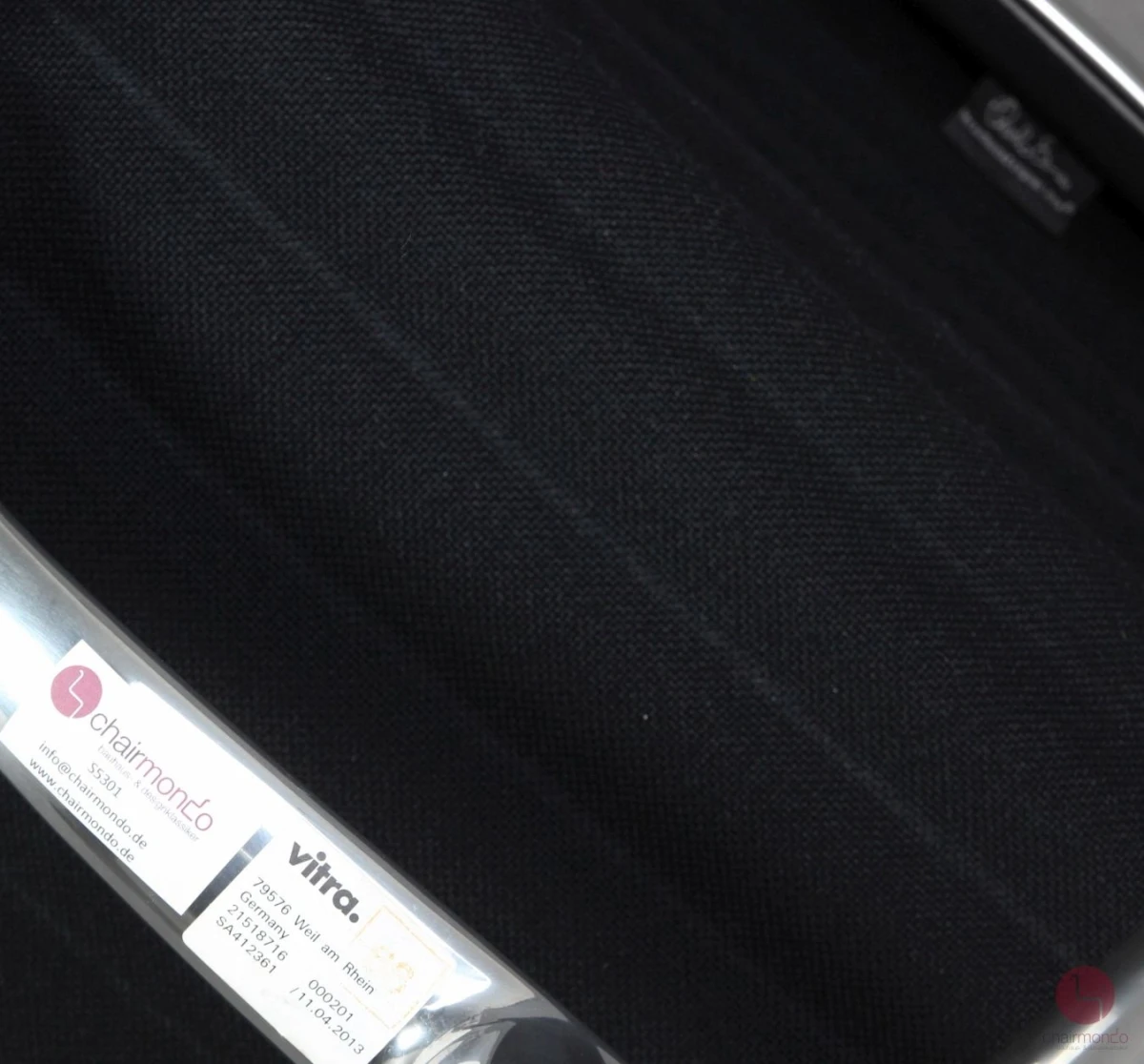 Vitra EA 108 Aluminium Chair Hopsak + Armauflagen Schwarz aus 2013 gebraucht