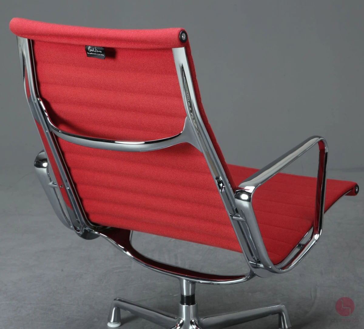 Vitra EA 115 Aluminium Chair Sessel Hopsak Himbeer Rot gebraucht