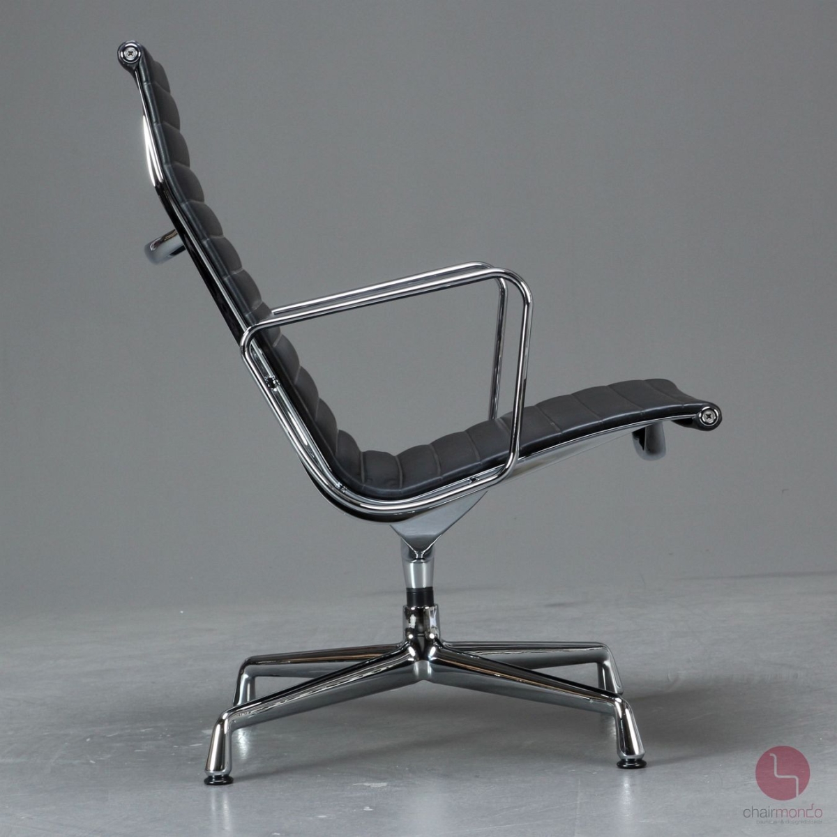 Preview: Vitra EA 116 Aluminium Chair Sessel Leder Schwarz gebraucht