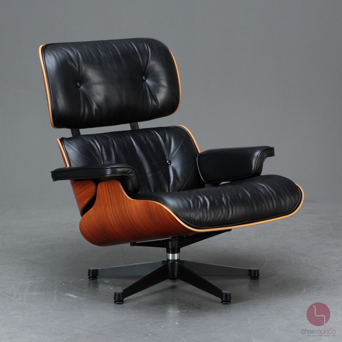 Preview: Vitra Eames Lounge Chair XL Palisander mit schwarzem Leder gebraucht