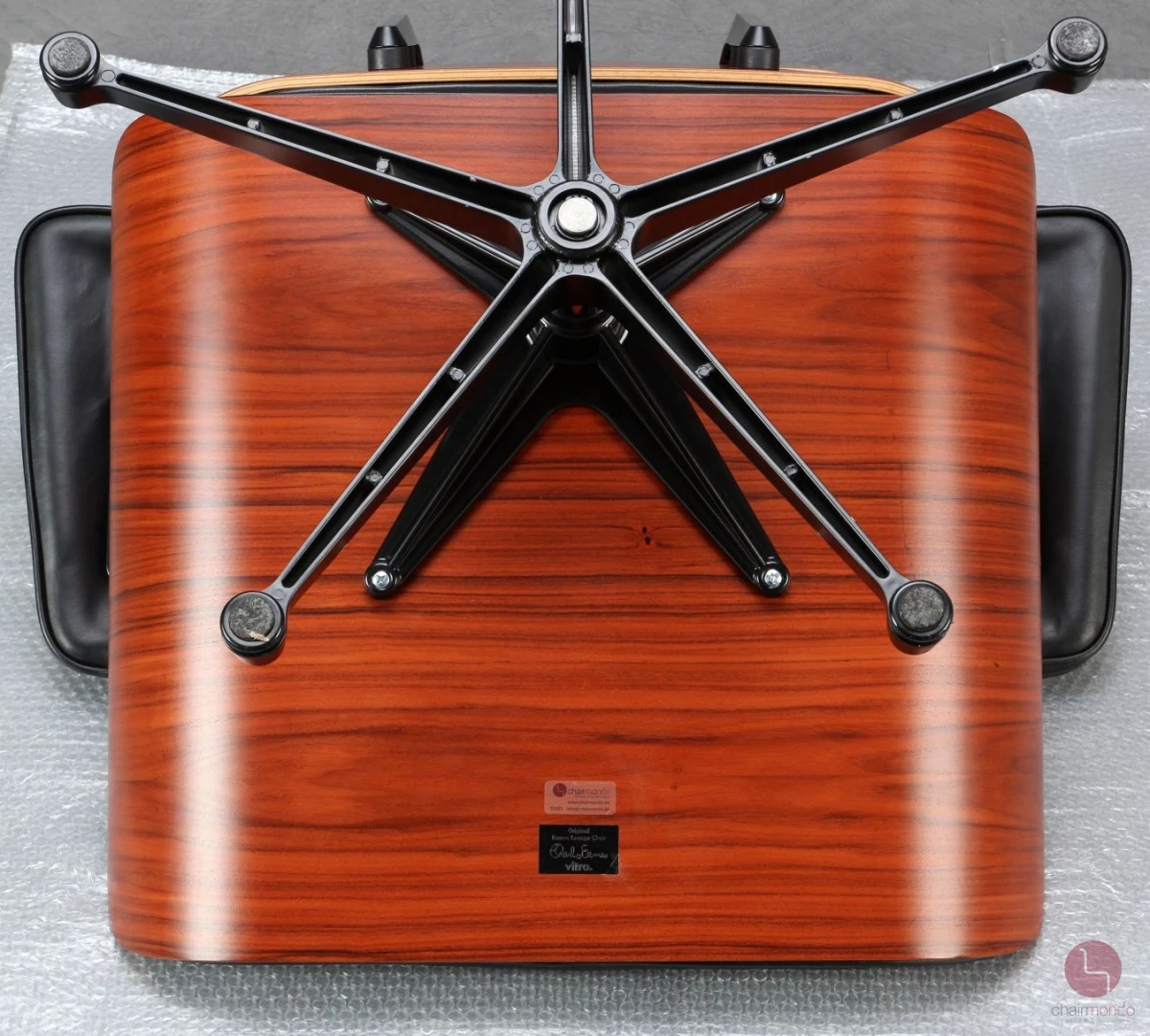 Vitra Eames Lounge Chair XL Palisander mit schwarzem Leder gebraucht