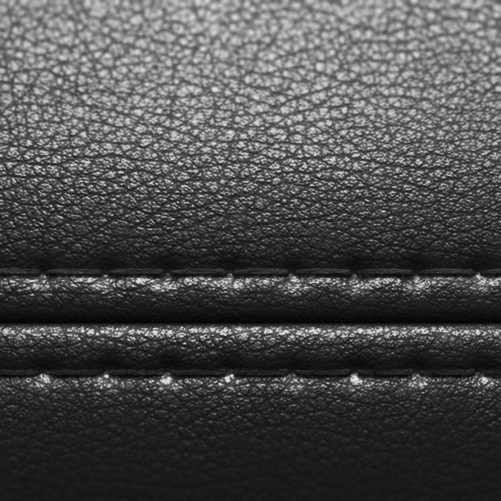 Doppelsteppnaht farblich gleich Bezugsmaterial