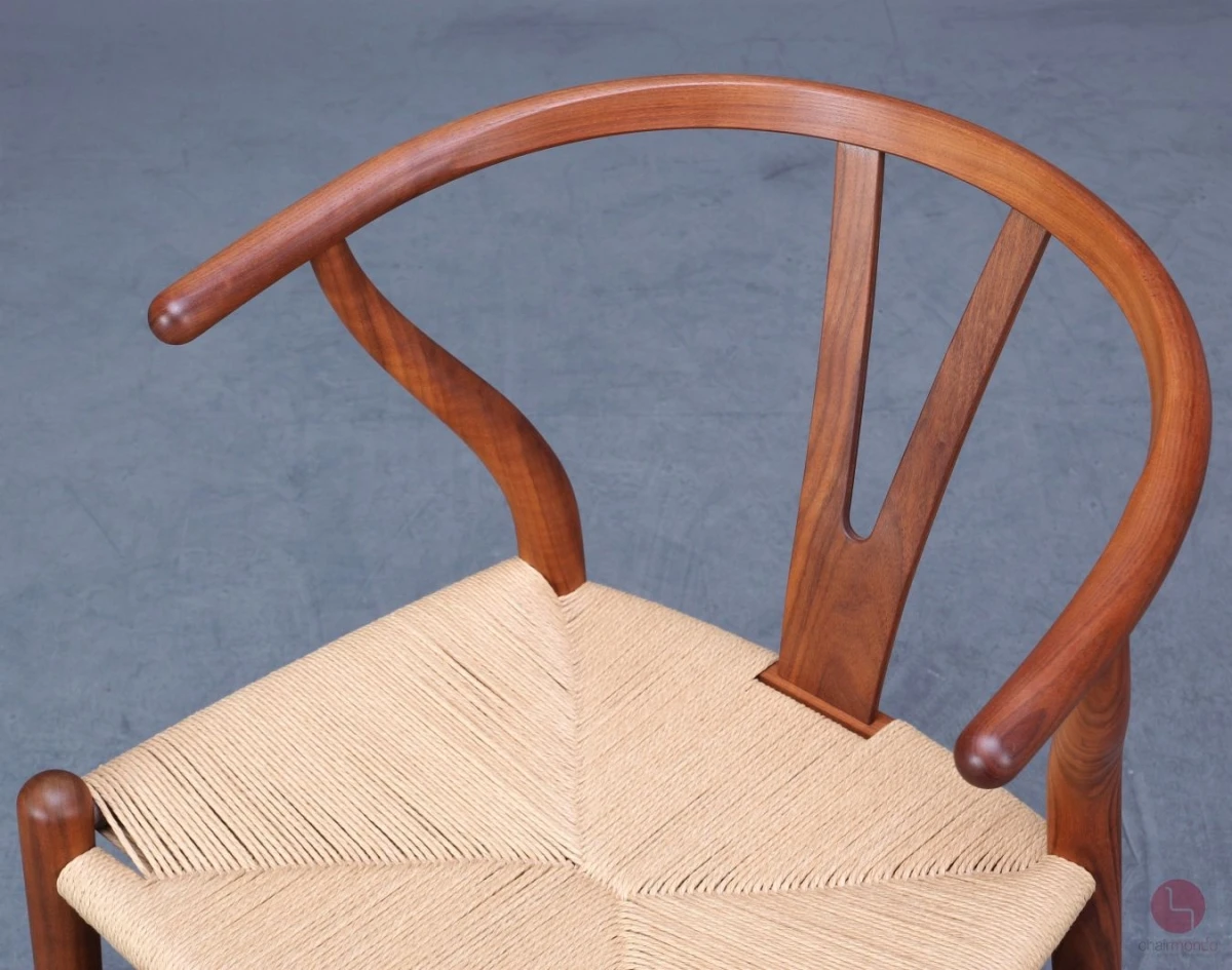 Carl Hansen & Søn Wishbone Chair CH24 Walnuss geölt Nussbaum braun gebraucht