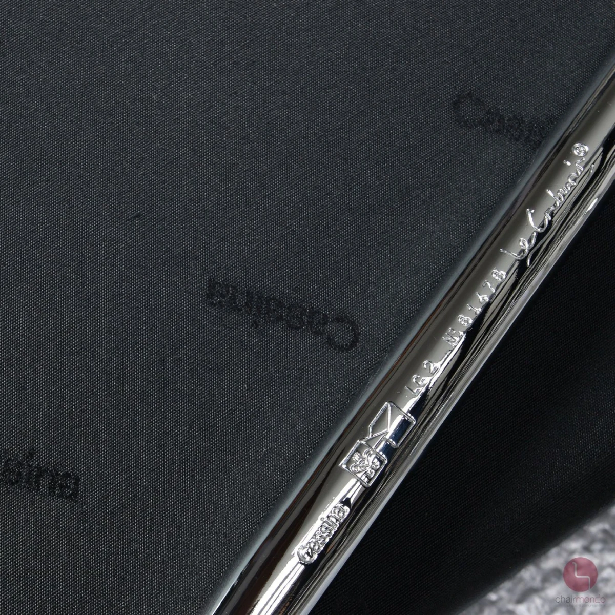 Cassina LC2 Le Corbusier 2-Sitzer Sessel Leder Schwarz gebraucht